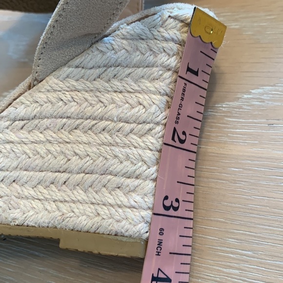 Charlotte Russe Wedge Peep toe sandals, new without box, size 6 - Picture 8 of 8